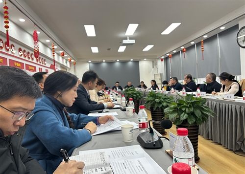 自治區(qū)科技廳黨組書記王成，烏魯木齊副市長祁曉冰帶隊對我市科技創(chuàng)新工作進(jìn)行調(diào)研